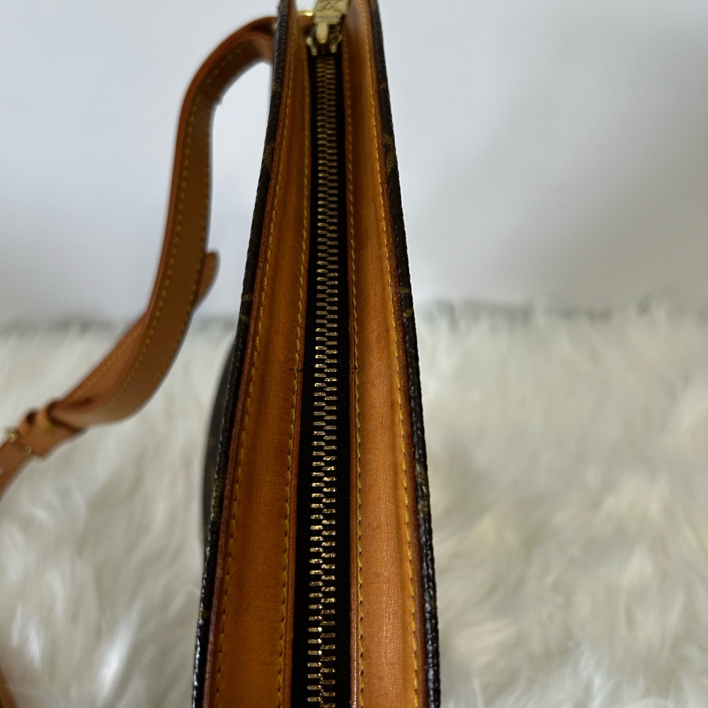 Louis Vuitton Monogram Brown Crossbody Bag - Picture 8 of 13